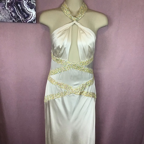 Sequined halter dress - Picture 12 of 16